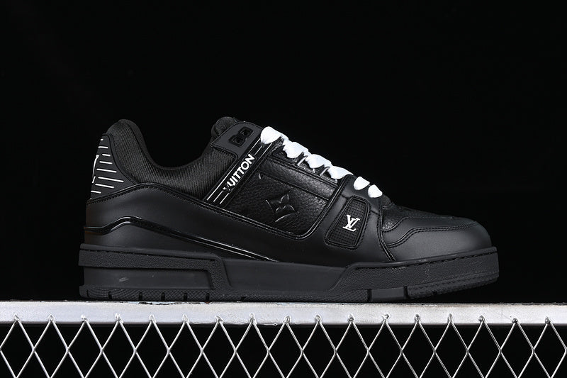Luxury Trainer Sneaker All Black - Step Up