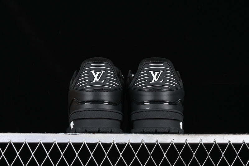 Luxury Trainer Sneaker All Black - Step Up