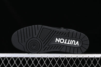 Luxury Trainer Sneaker All Black - Step Up